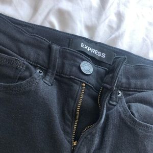 Black Distressed Express Jeans!